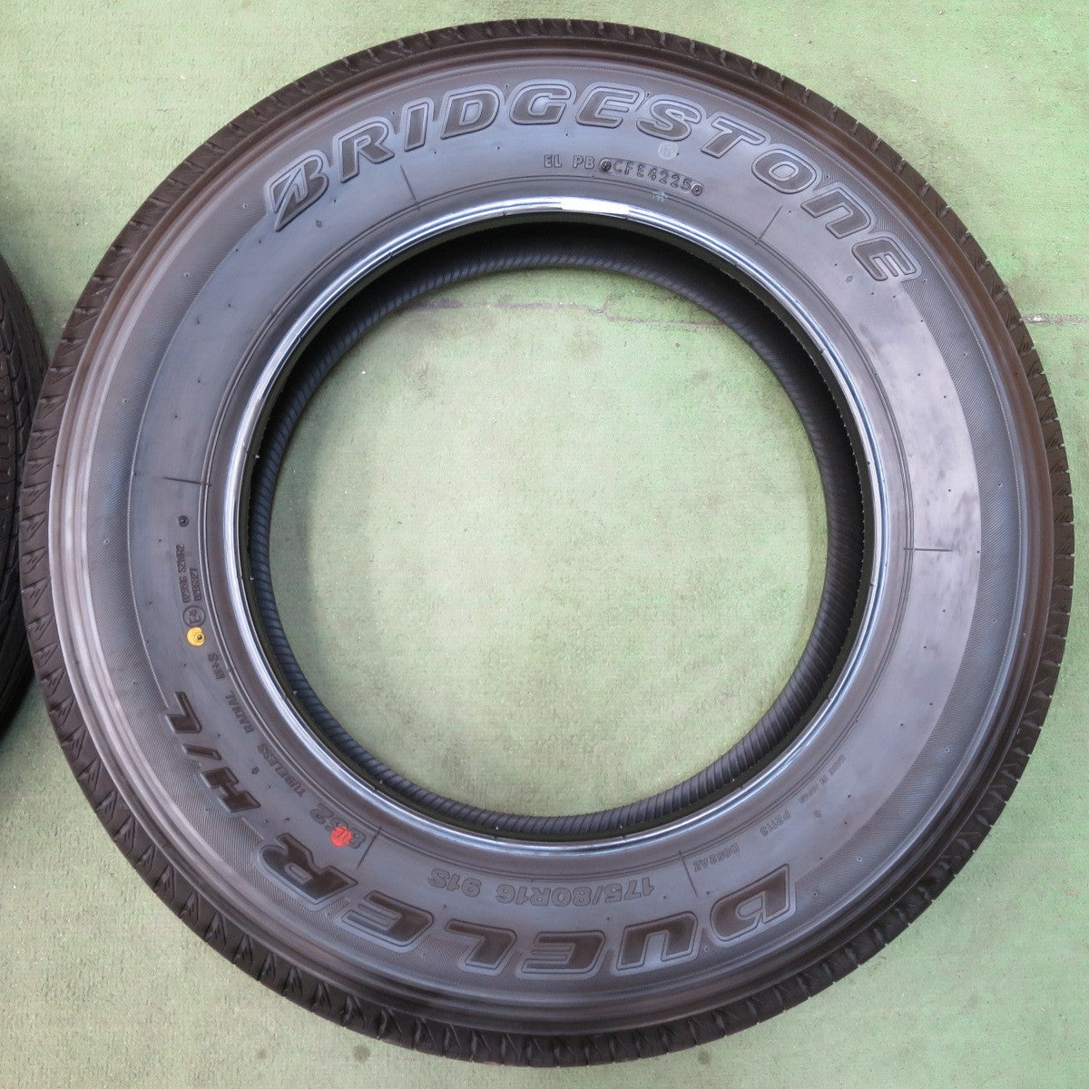 新車外し！25年★ジムニー 等 175/80R16 ブリヂストン デューラー H/L 852 DUELER タイヤ 16インチ★6010711イノタ