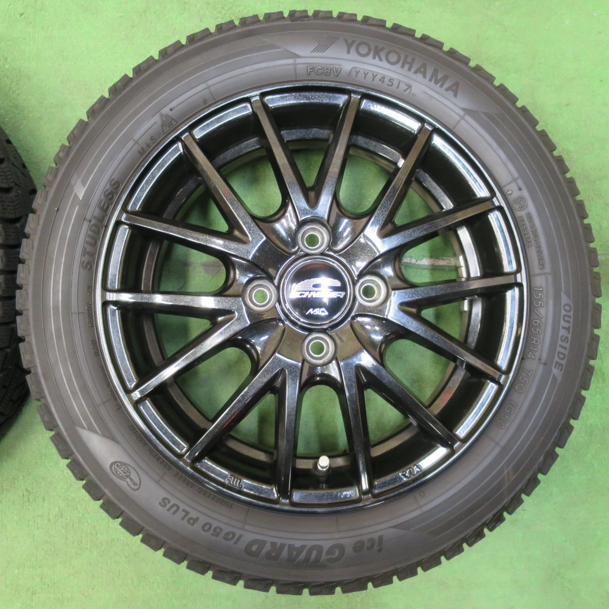 [送料無料] バリ溝！キレイ！9分★スタッドレス 155/65R14 ヨコハマ アイスガード iG50 プラス SCHNEIDER MiD シュナイダー 14インチ PCD100/4H★4121205イス