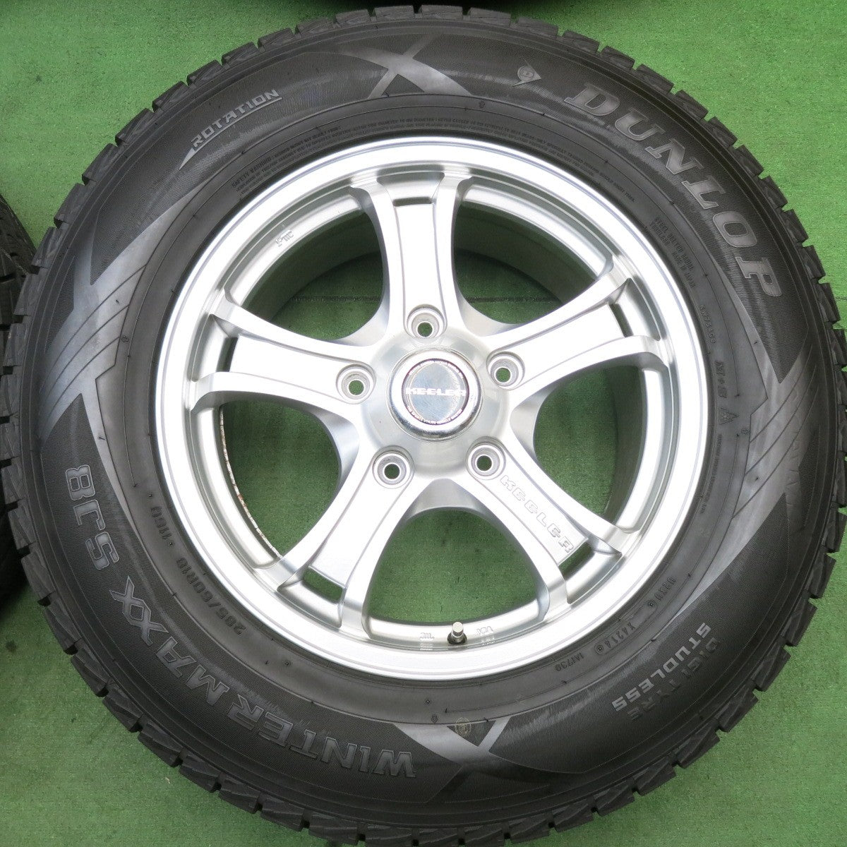 ほぼ未使用◎ランクル 等 KEELER FORCE 285/60R18 スタッドレス ダンロップ ウインターマックス SJ8 キーラー フォース 18インチ PCD150/5H◎6062801HAス