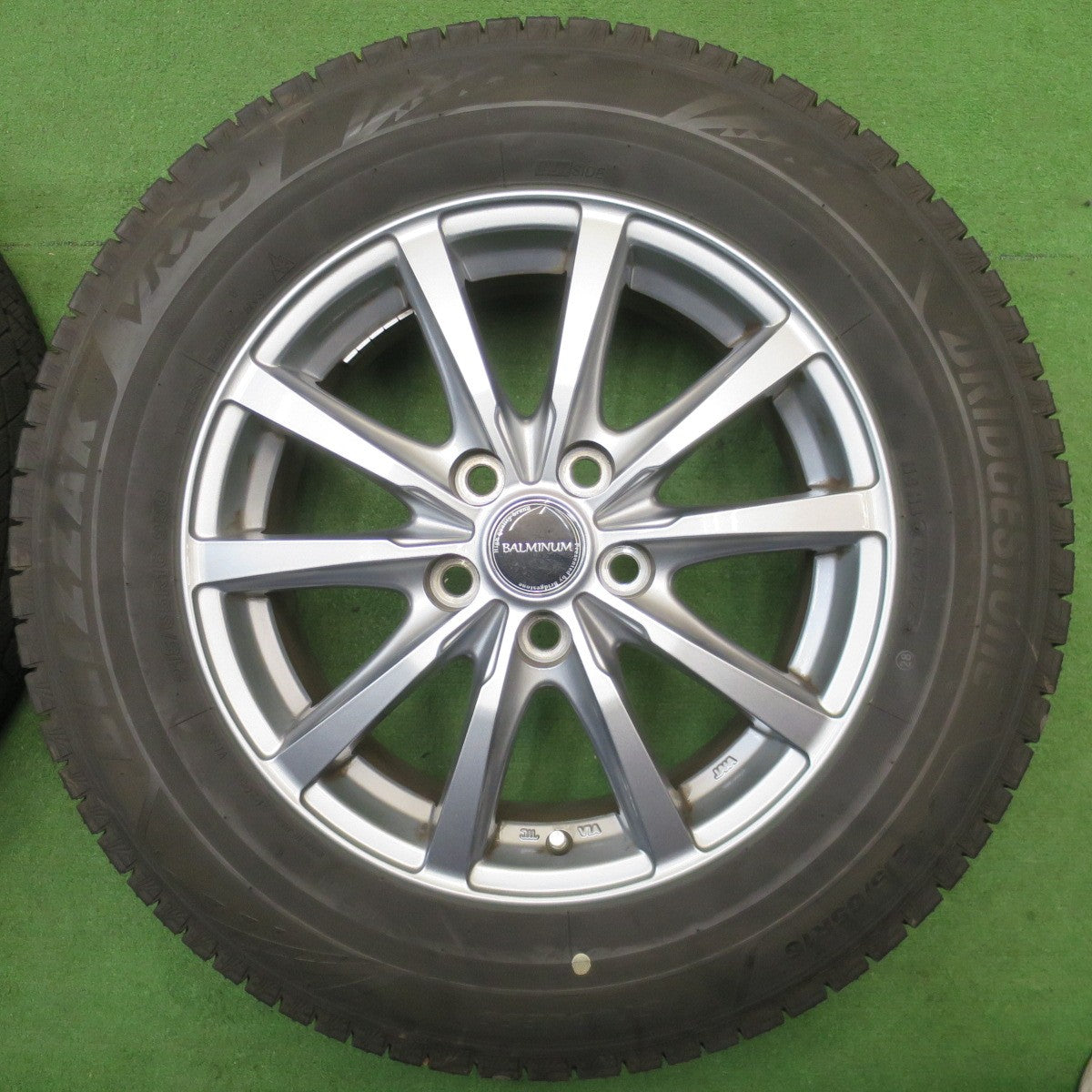 バリ溝！25年！キレイ！8.5分★スタッドレス 215/65R16 ブリヂストン ブリザック VRX3 BALMINUM LS10 バルミナ 16インチ PCD114.3/5H★6033104NJス