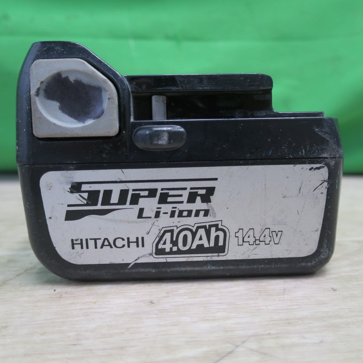 [送料無料] バッテリー2個付☆日立 16mm コードレス ロータリ ハンマドリル DH14DSL 電動 工具 ハンマードリル☆