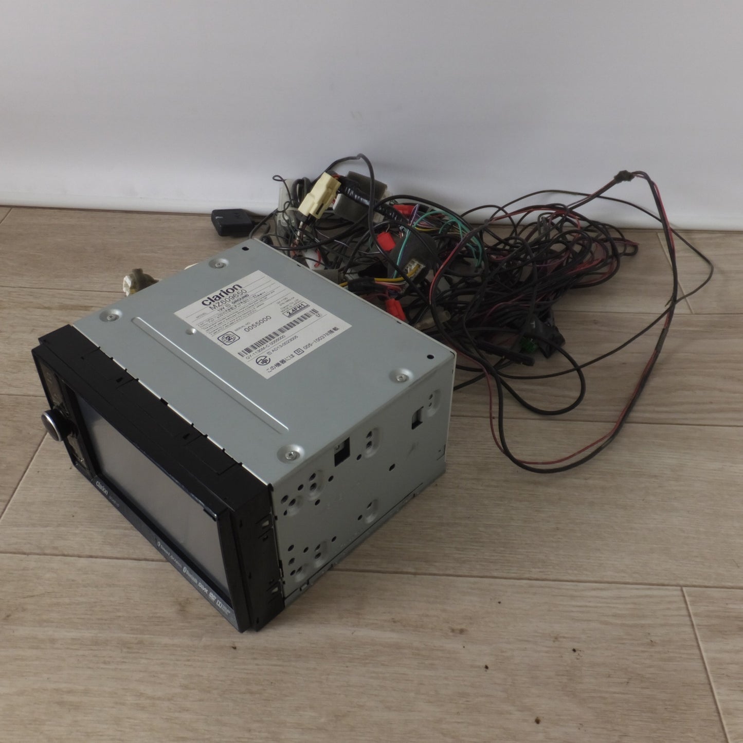 [送料無料] 現状品★クラリオン製 マツダ 純正 メモリーナビゲーション MZ609650 GCX515 セキュリティロック[29]★