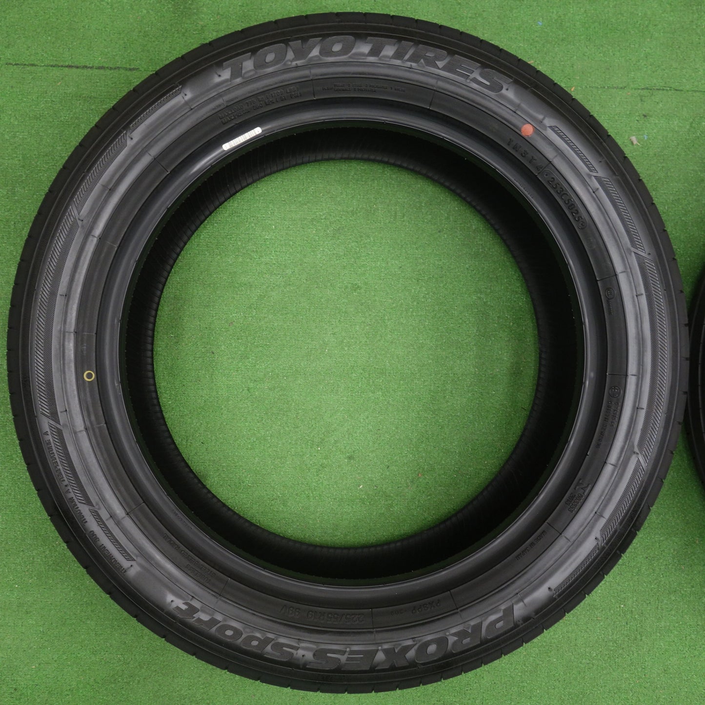 新車外し！25年◎225/55R19 トーヨー プロクセス スポーツ PROXES Sport タイヤ 19インチ レクサス LM アルファード ヴェルファイア エクストレイル CX-5 等◎6080802KTスタ