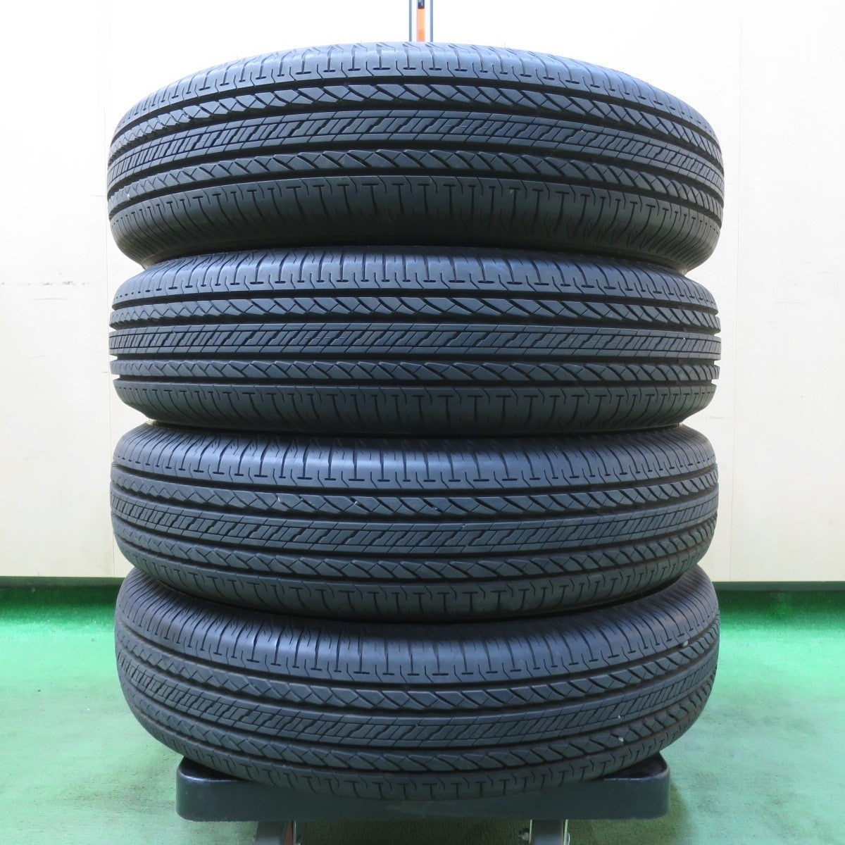 新車外し！24年★ジムニー 175/80R16 ブリヂストン デューラー H/L 852 タイヤ 16インチ★5040306イノタ