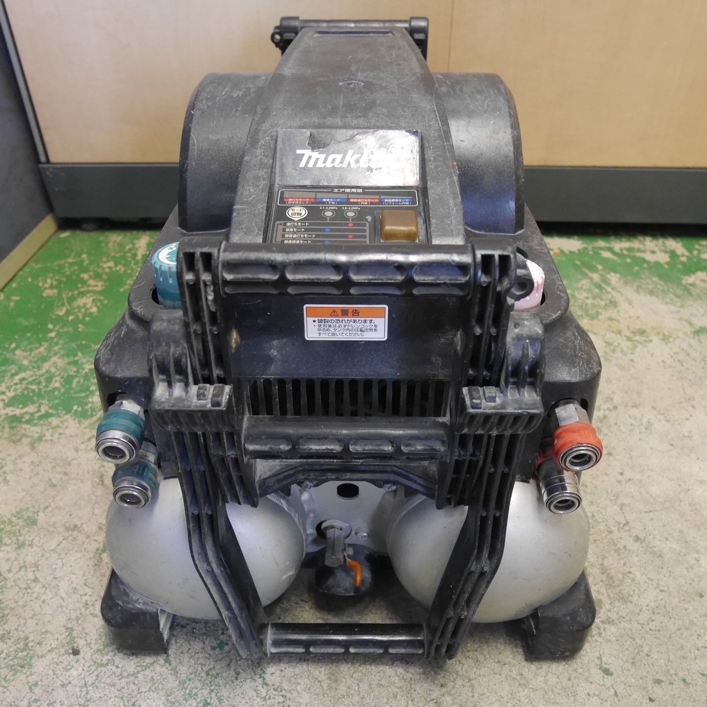 [送料無料] ☆マキタ エア コンプレッサー AC430XH 高圧 常圧 用140L エアー ツール 工具 100V makita☆