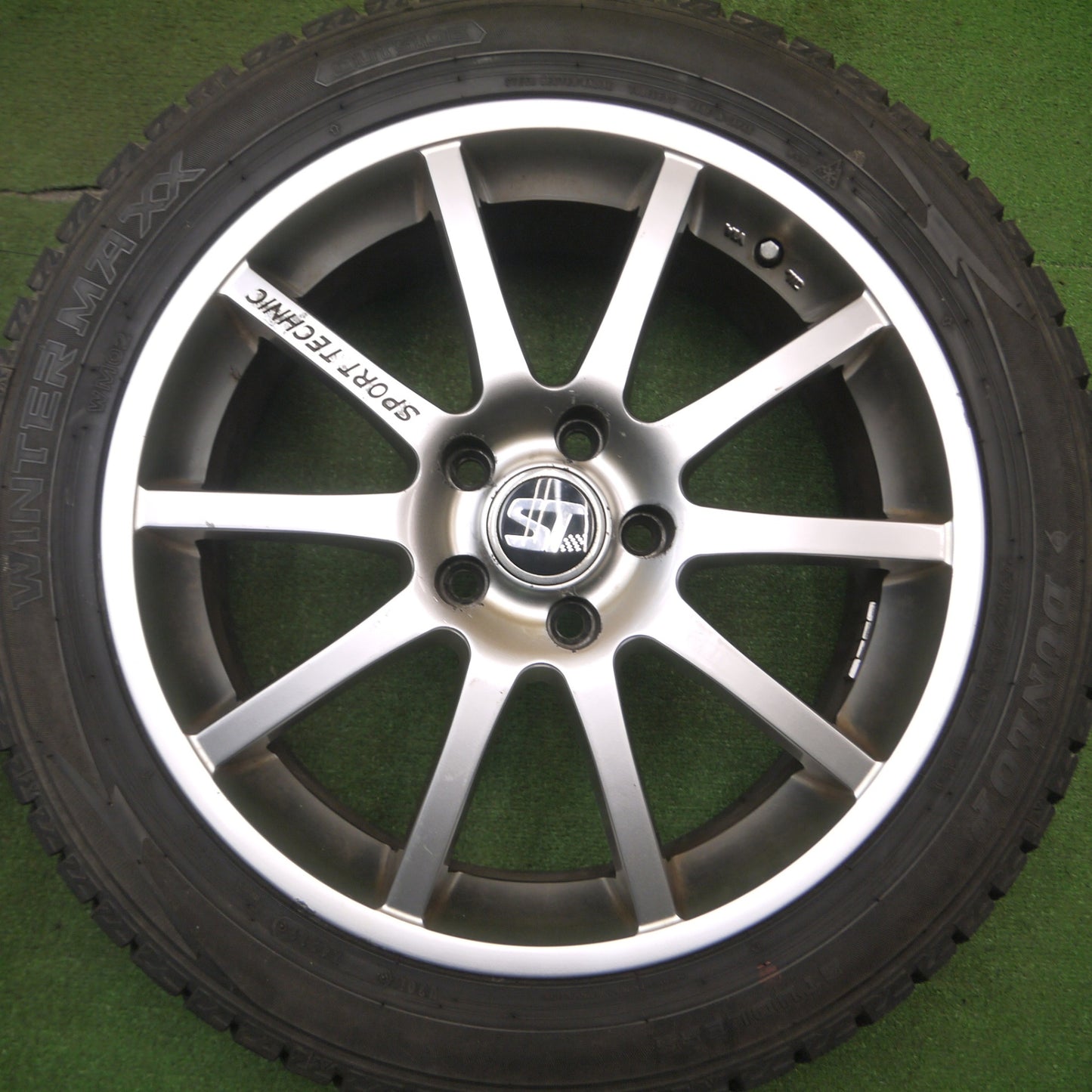 [送料無料] バリ溝！21年！9.5分★ボルボ 等 SPORT TECHNIC 235/45R17 スタッドレス ダンロップ ウインターマックス WM02 スポーツテクニック 17インチ PCD108/5H★5012710Hス