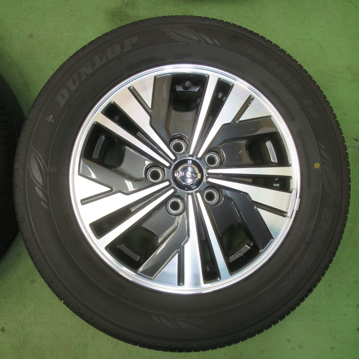 キレイ！22年★日産 C27 セレナ e-POWER 純正 195/65R15 ダンロップ エナセーブ EC300+ 15インチ PCD114.3/5H★6022806イノ