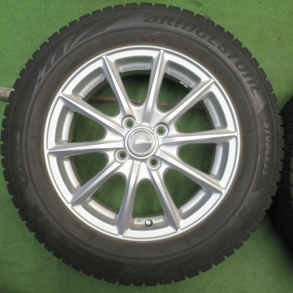 キレイ◎スタッドレス 185/65R15 ブリヂストン ブリザック VRX2 ECO FORME エコフォルム 15インチ PCD100/4H◎6072204NJス
