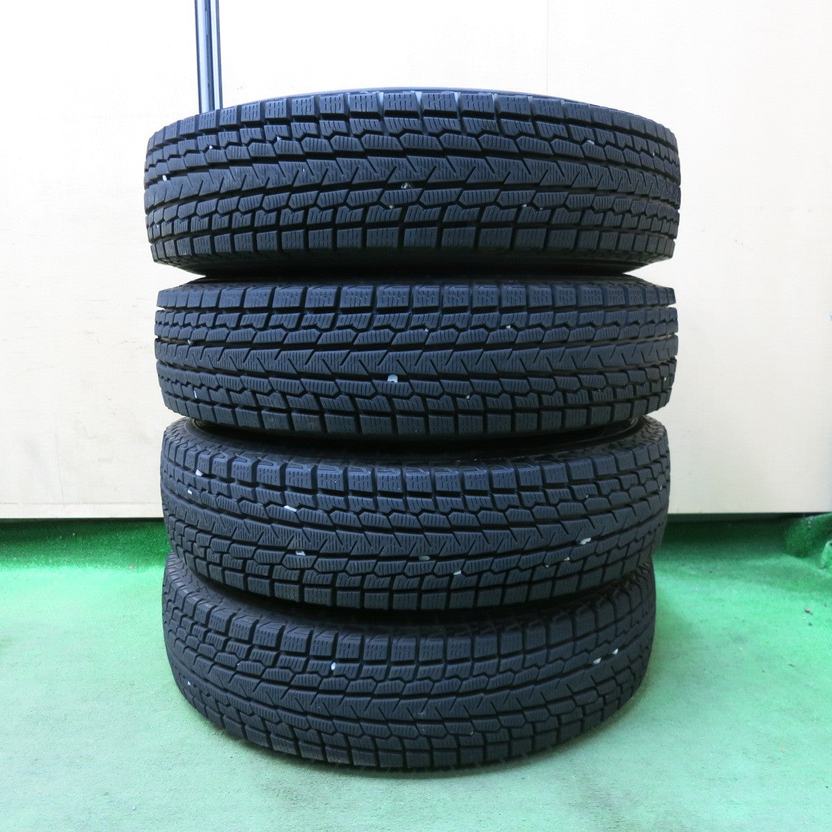 [送料無料] バリ溝！21年！キレイ！9.5分★ジムニー 等 185/85R16 105/103L スタッドレス ヨコハマ アイスガード G075 社外 アルミ 16インチ PCD139.7/5H★5010809SYス