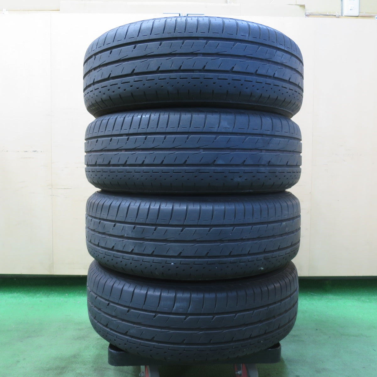 4本価格★195/65R15 ブリヂストン LUFT RV2 RiZLEY ライツレー 15インチ PCD100/4H★5051303イノ