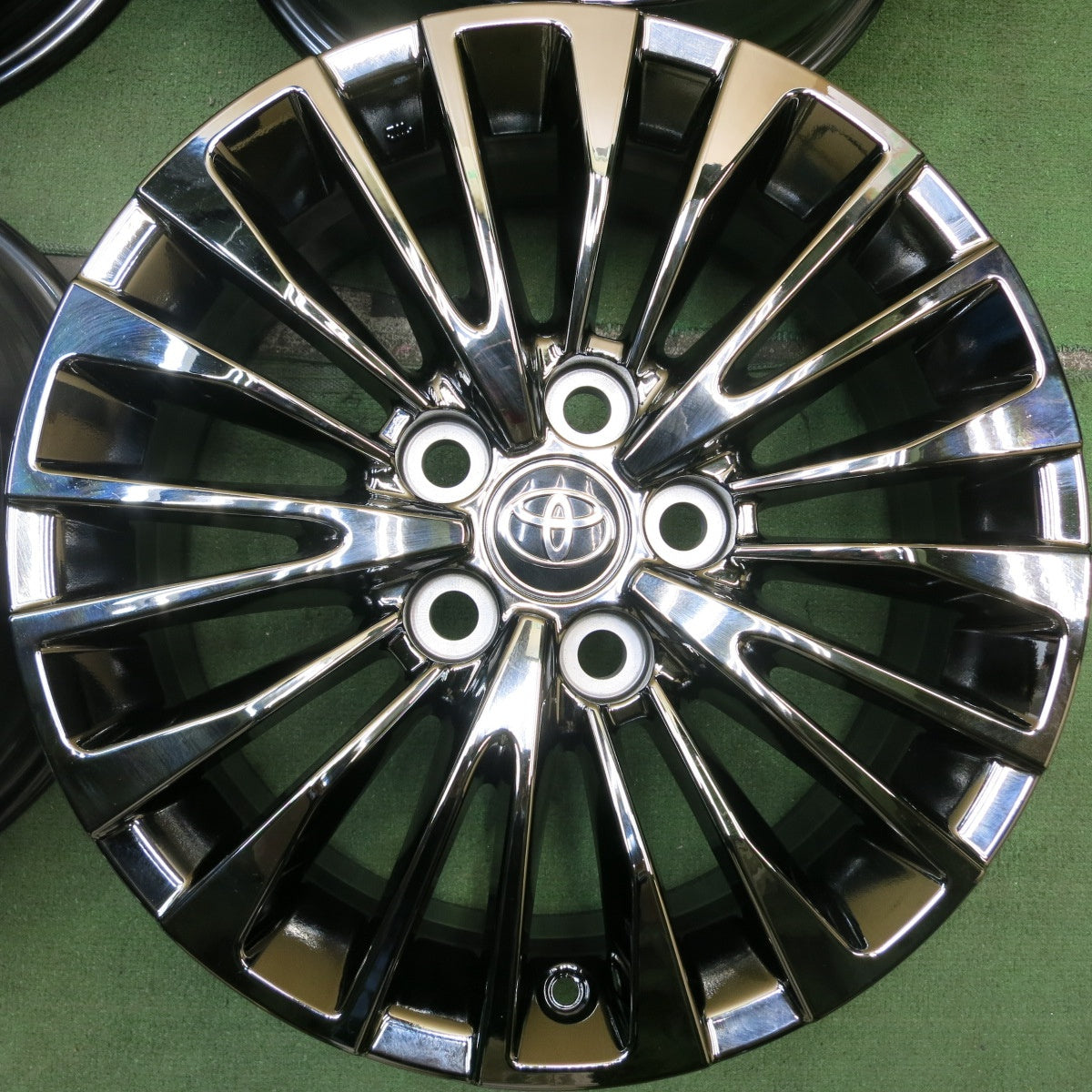 新車外し★トヨタ 40系 アルファード エグゼクティブラウンジ 純正 ホイール 17インチ 17×6.5J PCD120/5H★5092505HAホ