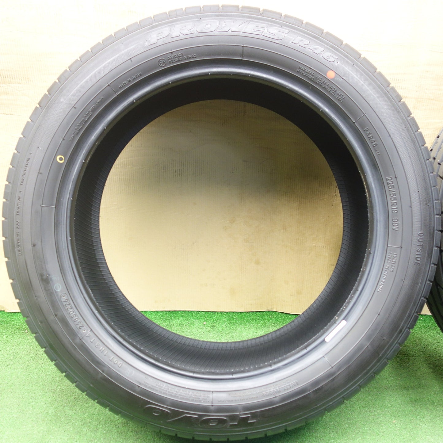 新車外し！26年★225/55R19 トーヨー プロクセス R46 タイヤ 19インチ CX-5 CX-8 ハリアー RAV4 等★6031306KTノタ