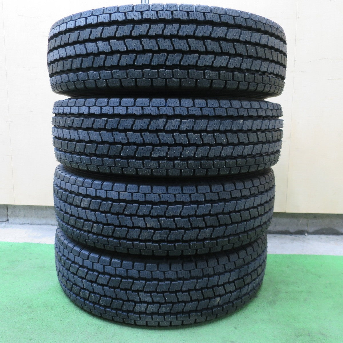 未使用★スタッドレス 195/75R15 109/107L 12PR ヨコハマ アイスガード iG91 スチール ホイール 15インチ PCD139.7/6H★6030901ナス