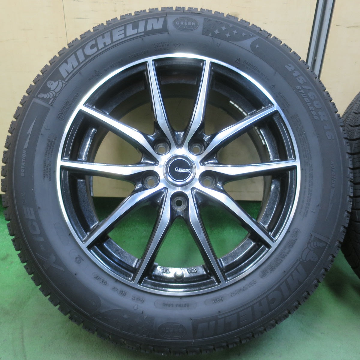 バリ溝！9.5分★スタッドレス 215/60R16 ミシュラン X-ICE XI3 G.speed Gスピード 16インチ PCD114.3/5H★6060605イス