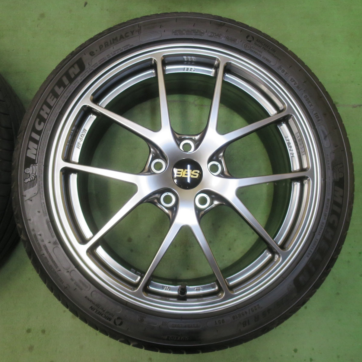 キレイ！24年★BBS RI-A031 鍛造 225/45R18 ミシュラン e・PRIMACY 18インチ eプライマシー PCD114.3/5H★6021010イノ