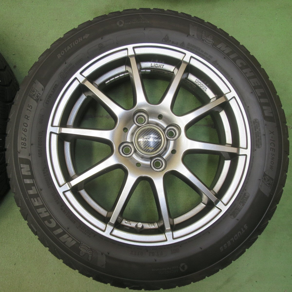 4本価格◎スタッドレス 185/60R15 ミシュラン X-ICE SNOW SCHNEIDER シュナイダー 15インチ PCD100/4H◎6072302イス