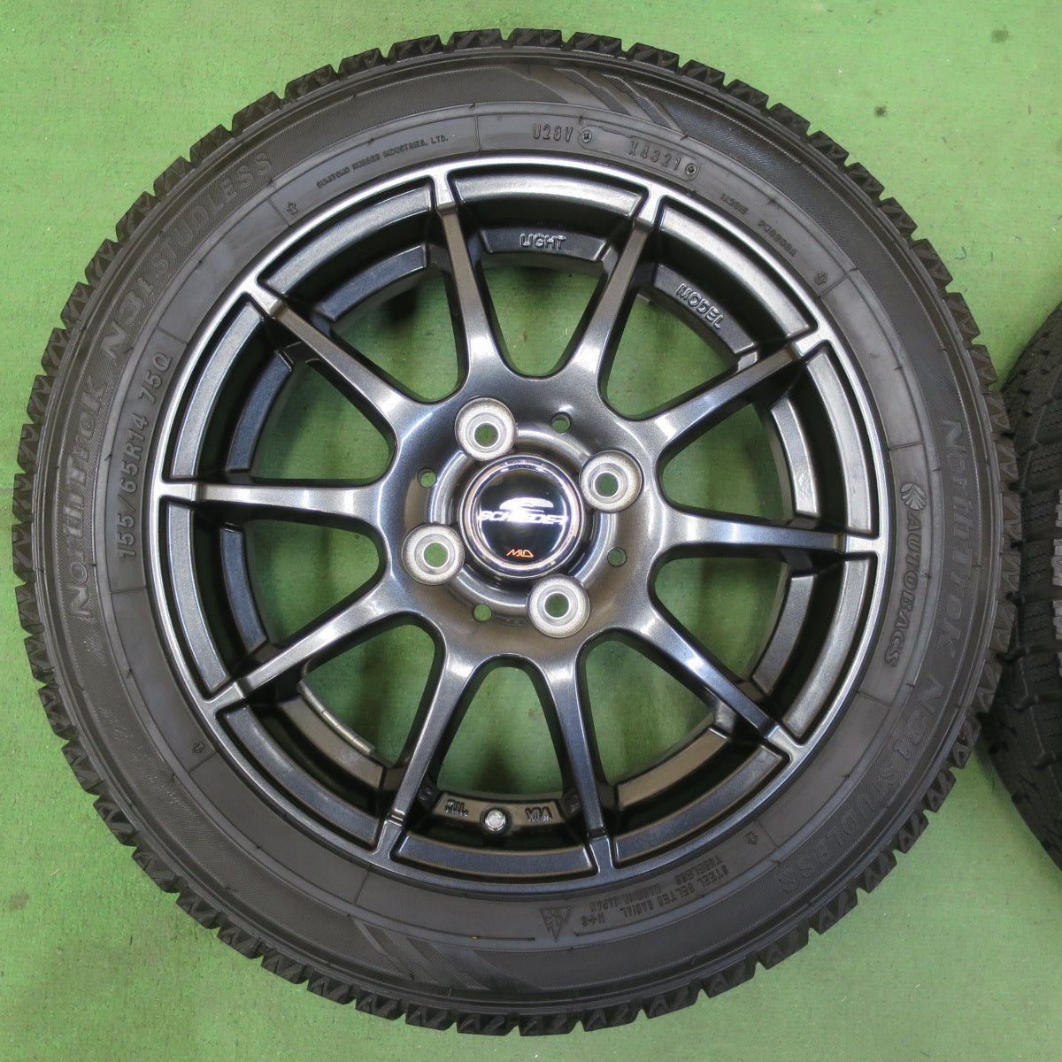 バリ溝！21年！キレイ！9.5分以上★スタッドレス 155/65R14 オートバックス ノーストレック N3i SCHNEIDER MiD シュナイダー マルカ 14インチ PCD100/4H★5060901イス