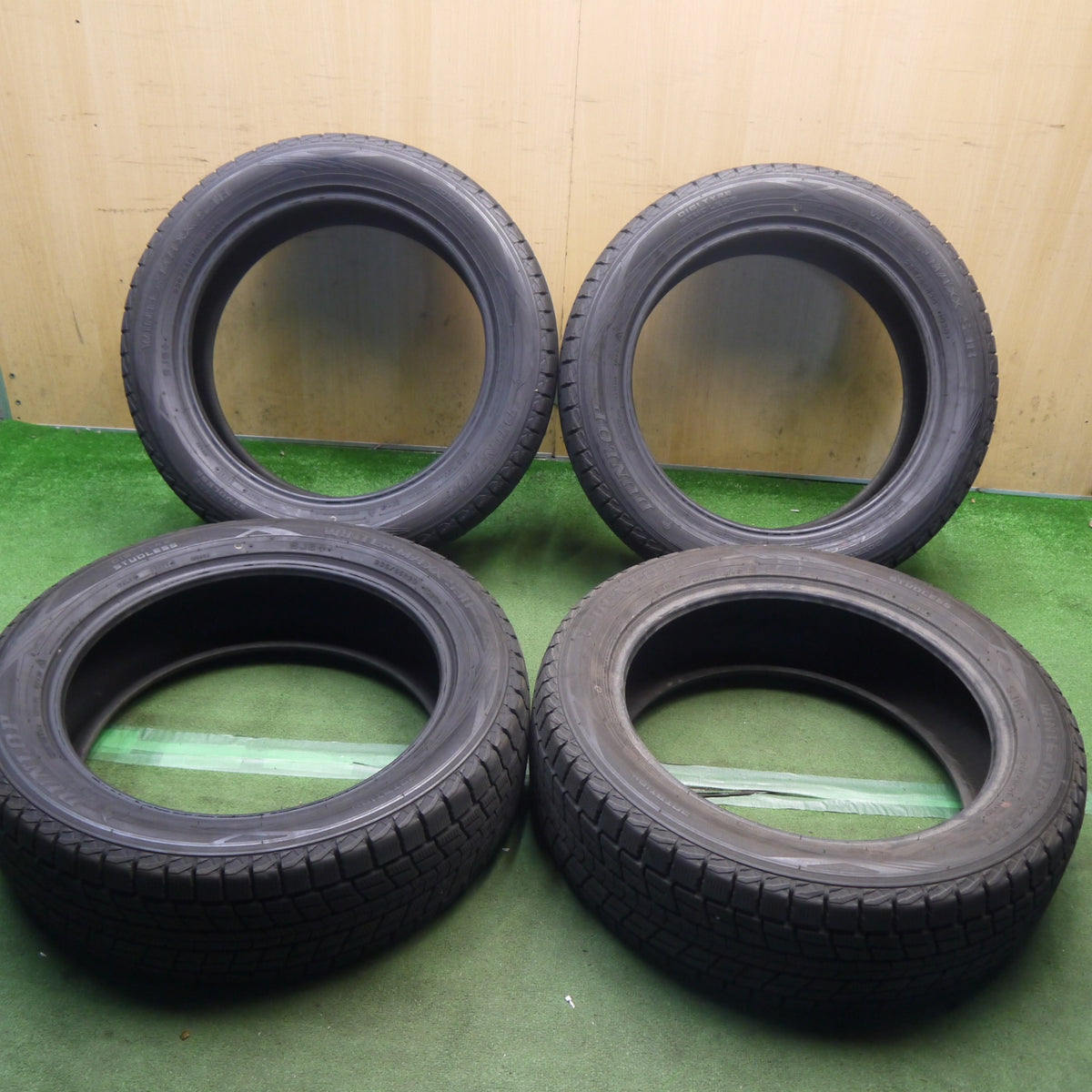 バリ溝！9.5分◎スタッドレス 235/55R20 ダンロップ ウインターマックス SJ8 SJ8+ タイヤ 20インチ レクサス RX ムラーノ 等◎6100504Hスタ
