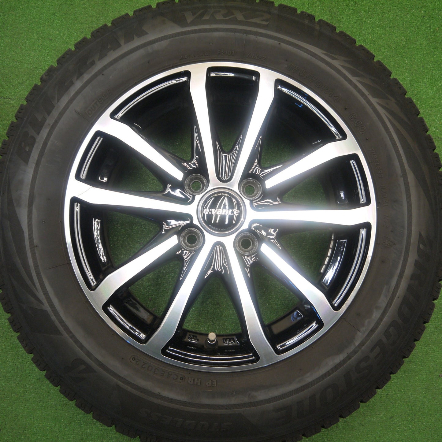 4本価格！23年★スタッドレス 175/70R14 ブリヂストン ブリザック VRX2 evance HA1 エヴァンス 14インチ PCD100/4H★5111008Hス
