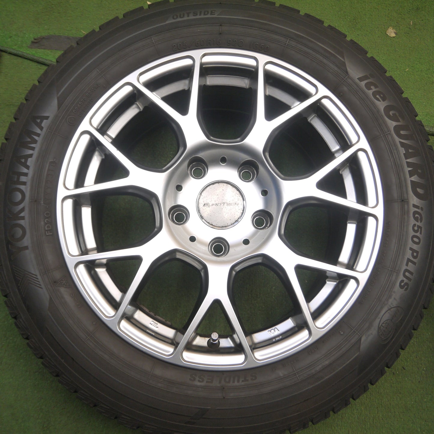 [送料無料] バリ溝！9分★BMW MINI 等 ユーロテック 205/60R16 スタッドレス ヨコハマ アイスガード IG50 プラス PCD120/5H★4030103Hｽ