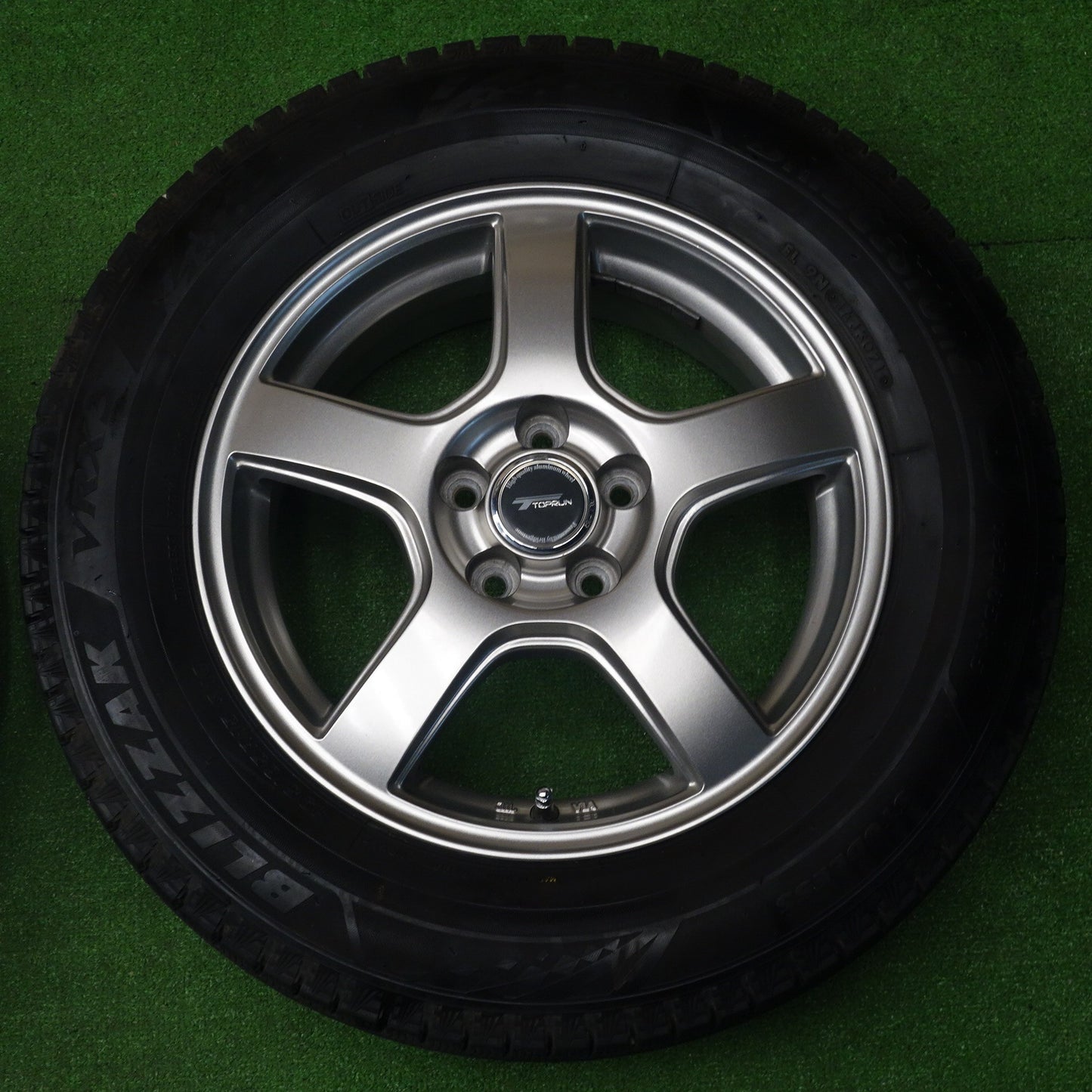 バリ溝！キレイ！9分★プリウス 等 195/65R15 スタッドレス ブリヂストン ブリザック VRX3 TOPRUN トップラン 15インチ PCD100/5H★6031502KTス