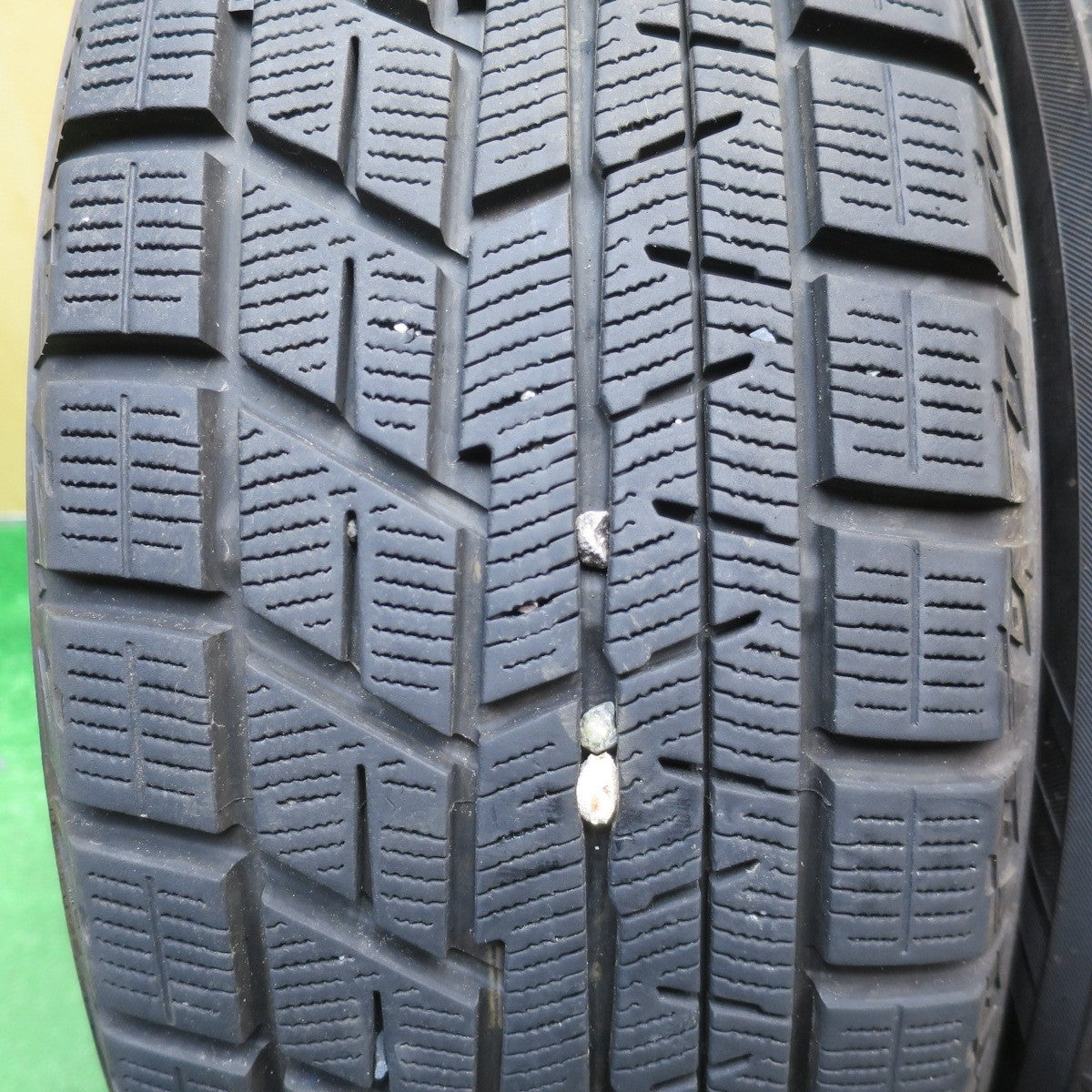 バリ溝！22年！キレイ！9.5分★プリウス 等 195/65R15 スタッドレス ヨコハマ アイスガード iG60 Exceeder エクシーダー 15インチ PCD100/5H★6022505NJス