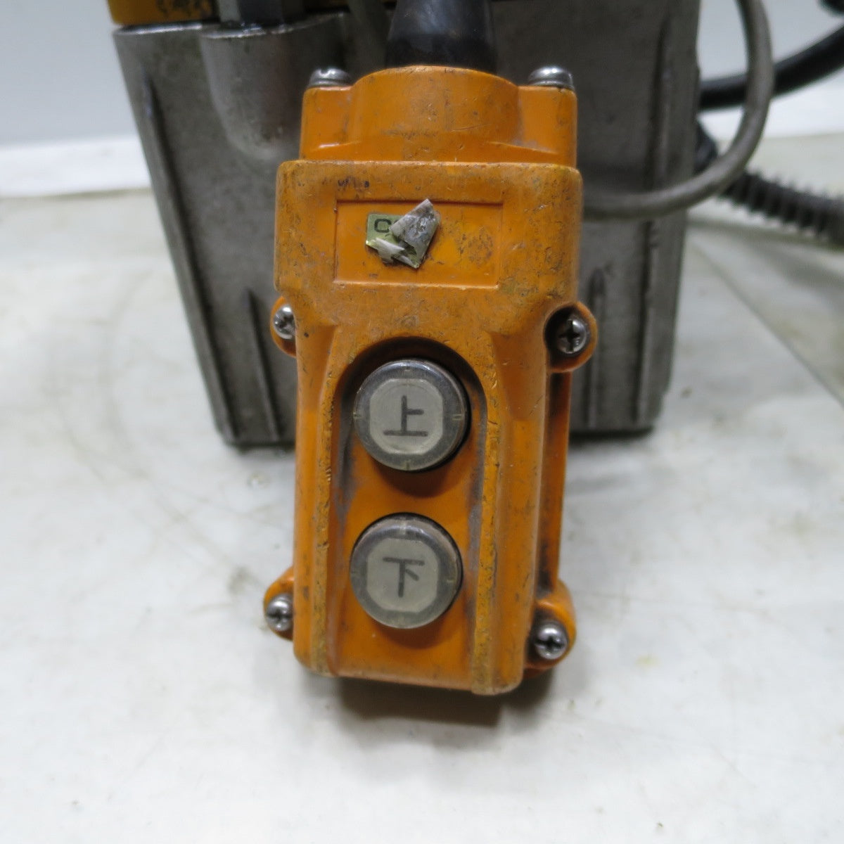 [送料無料] ◆IZUMI イズミ 電動 リモコン 式 油圧 ポンプ R14E-F  機動 油圧 ヘッド 分離式 工具 ポンプ部 泉精器◆