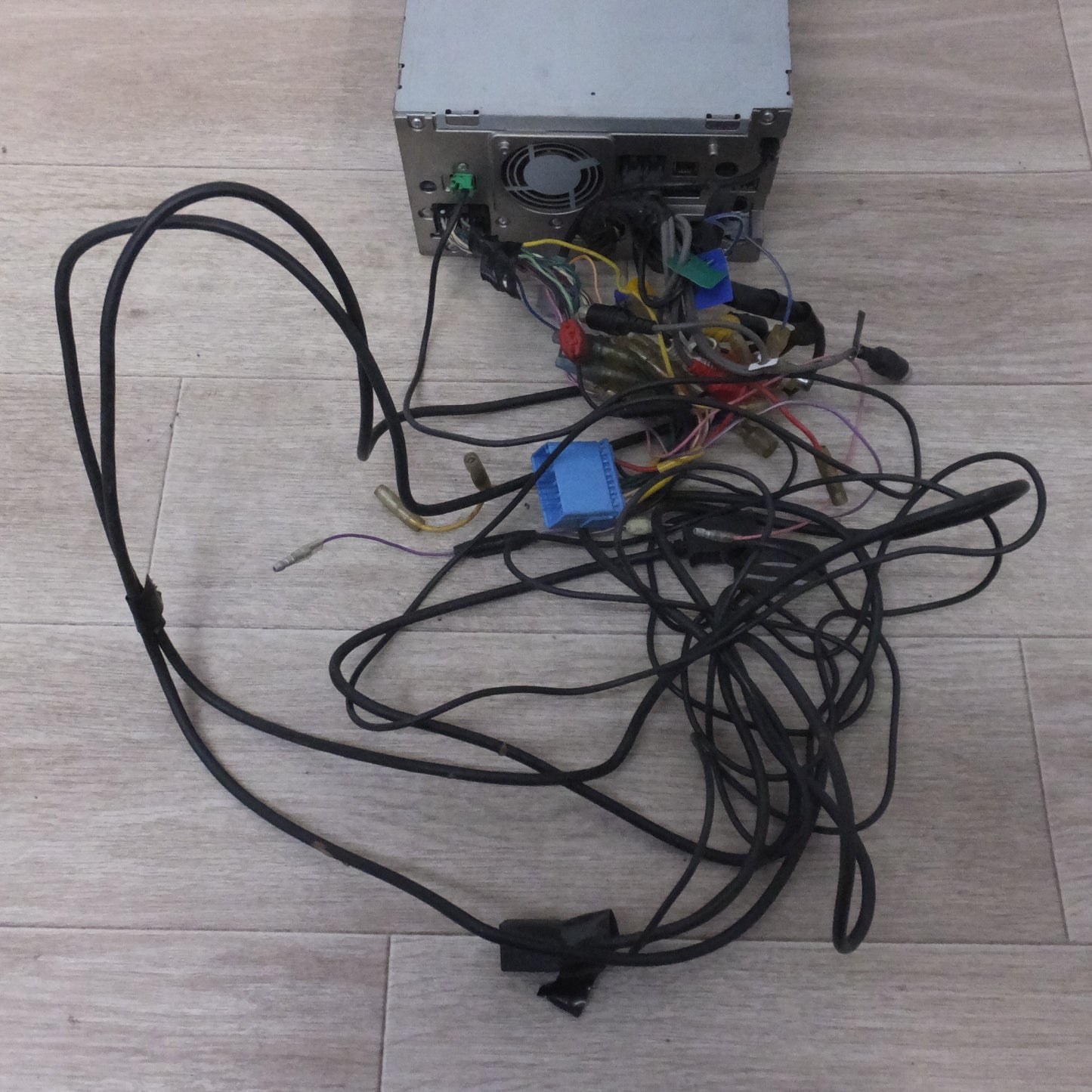 [送料無料] 現状品★カロッツェリア carrozzeria AV一体型HDDナビゲーション サイバーナビ AVIC-ZH09CS(2)★