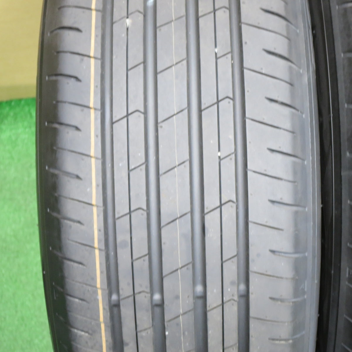 新車外し！26年★トヨタ 40系 アルファード Zグレード ヴェルファイア 純正 225/60R18 トーヨー プロクセス Comfort 18インチ PCD120/5H★6041201NKノ