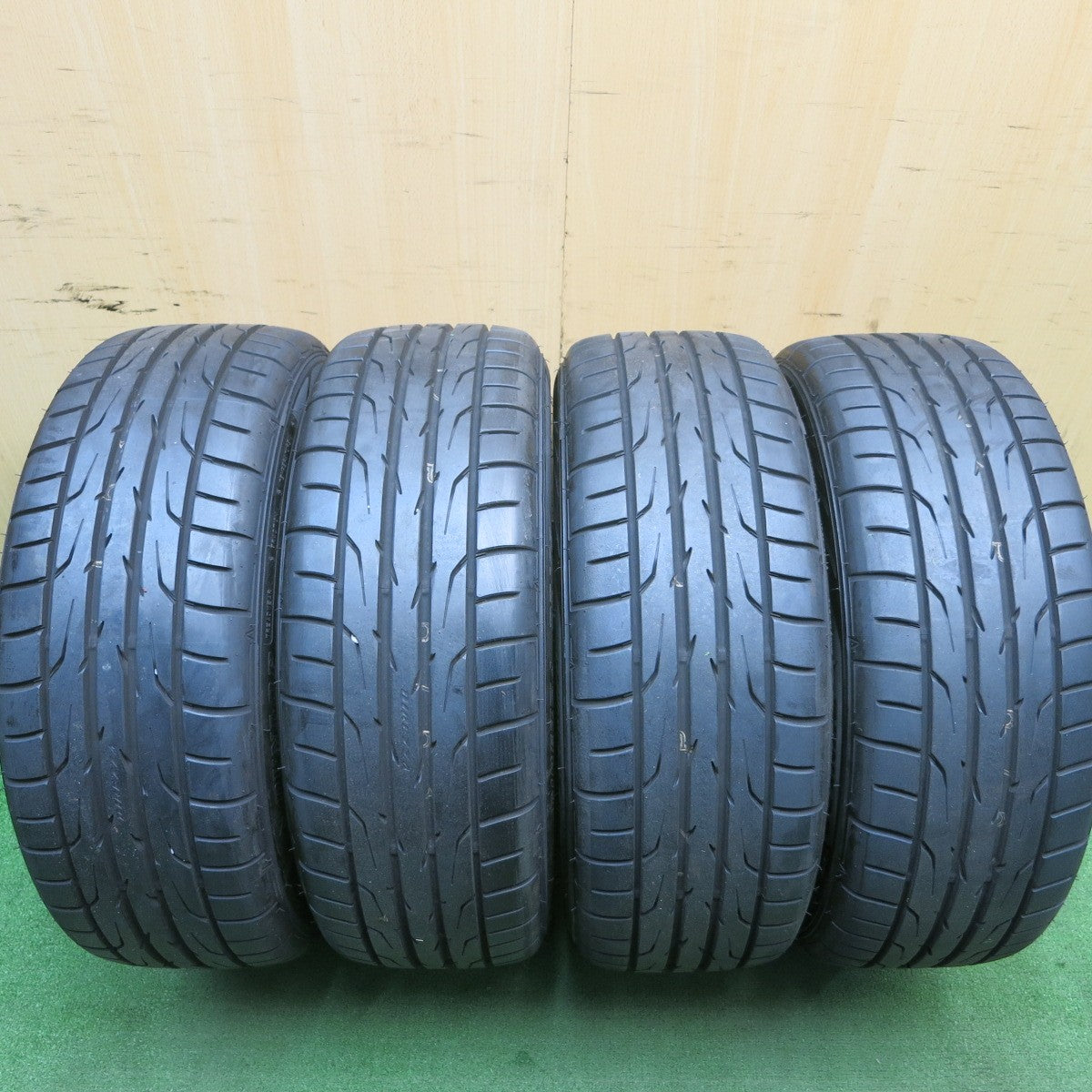 バリ溝！22年！ほぼ10分★205/55R16 ダンロップ ディレッツァ DZ102 AXEL S アクセルS 16インチ PCD114.3/5H★5050203AKノ