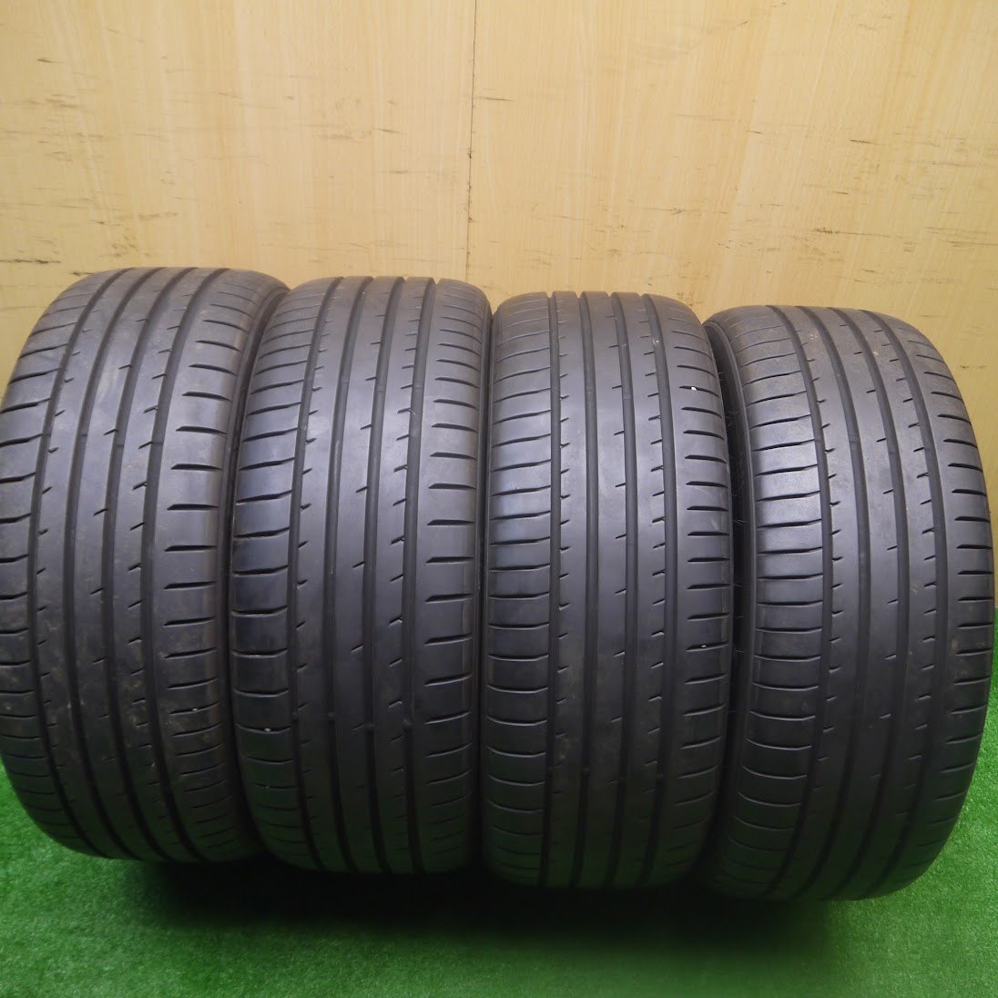 *送料無料* バリ溝！20年！キレイ！9.5分★マツダ3 純正 215/45R18 トーヨー プロクセス R51A 18インチ PCD114.3/5H★3011109Hノ