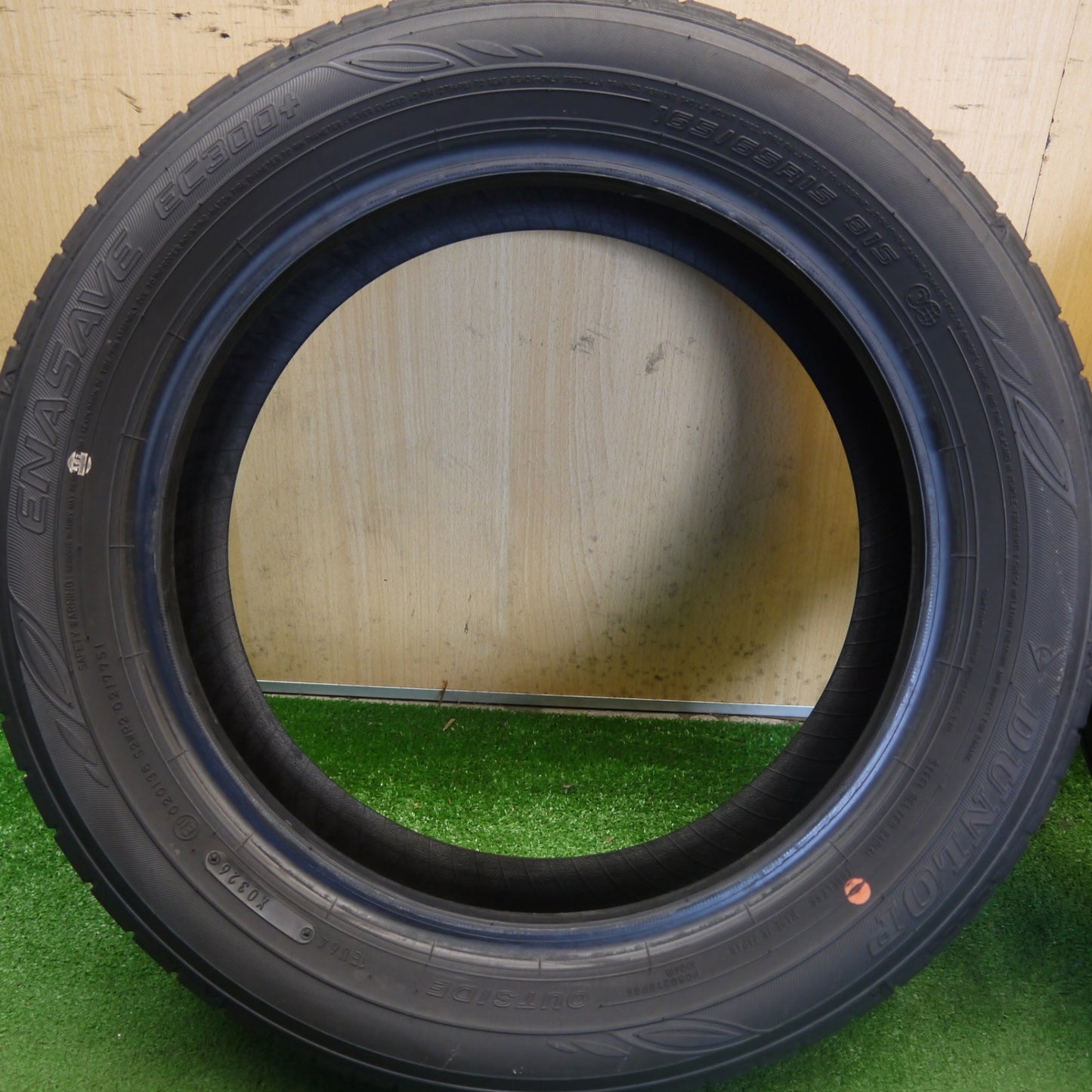 新車外し！26年★165/65R15 ダンロップ エナセーブ EC300+ タイヤ 15インチ タフト ソリオ デリカ D:2 等★6072102Hノタ