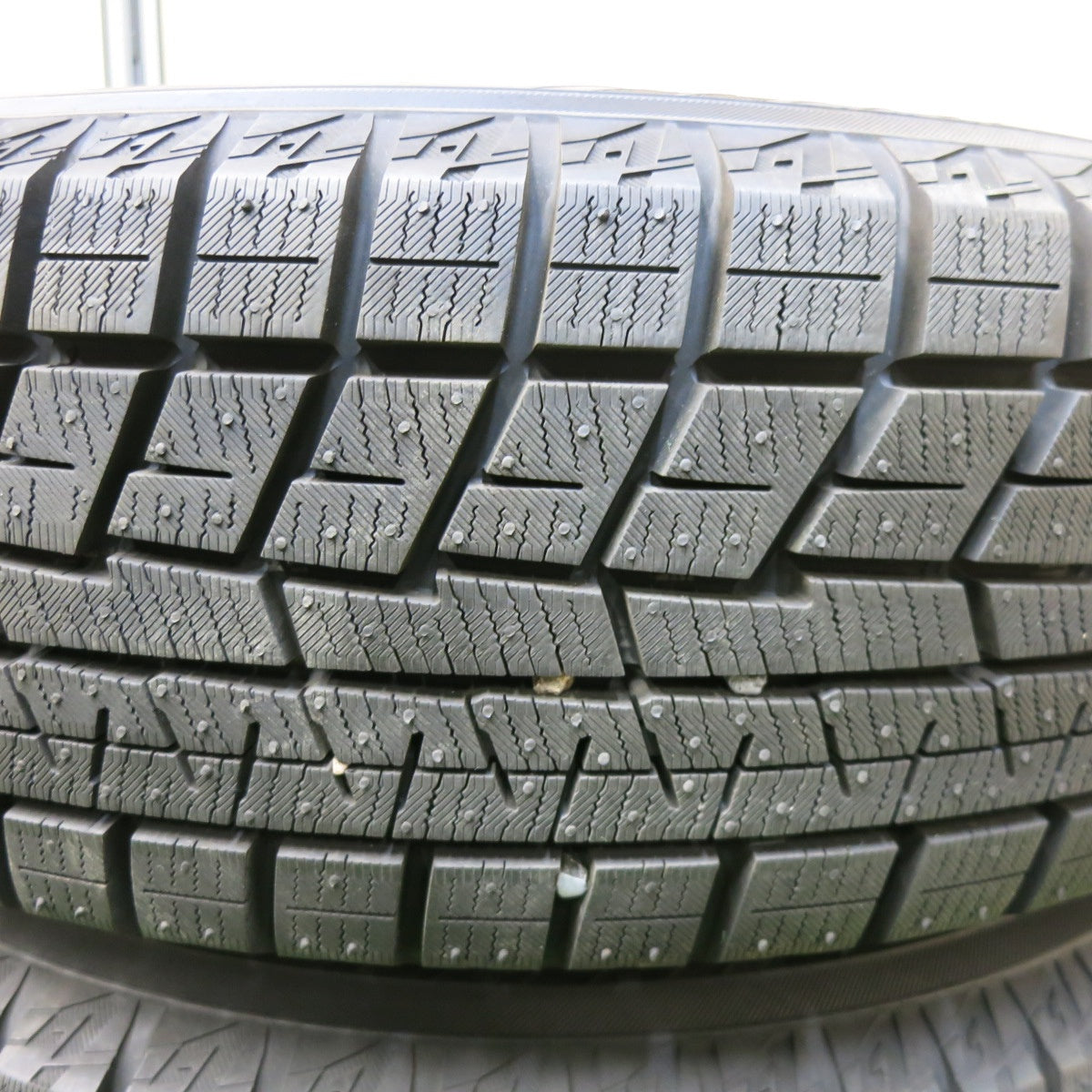[送料無料] バリ溝！22年！キレイ！ほぼ10分★スタッドレス 175/65R15 ヨコハマ アイスガード iG60 AXEL Three アクセル 15インチ PCD100/4H★4121107SYス