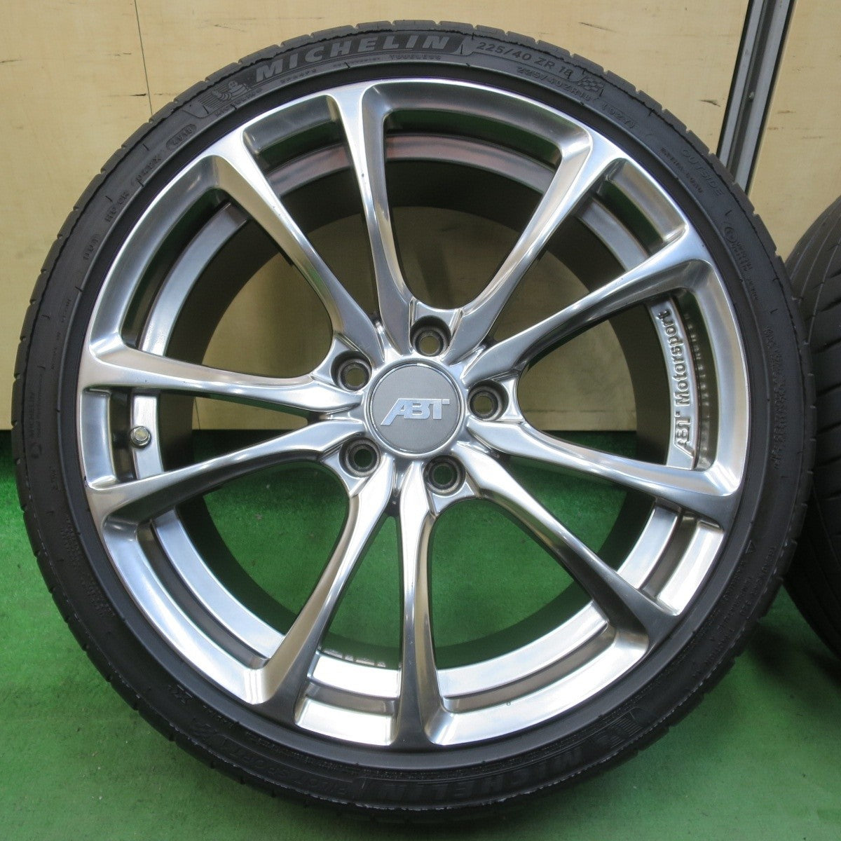 キレイ★ワーゲン ゴルフ等 ABT Motorsport ER-C 225/40R18 ミシュラン パイロットスポーツ4 アプト PCD112/5H★5040605IMノ