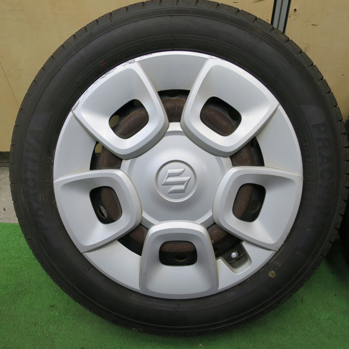 超バリ溝！25年！ほぼ10分★スズキ イグニス 純正 スチール 175/65R15 プラクティバ 15インチ PCD100/4H★6021103ナノ