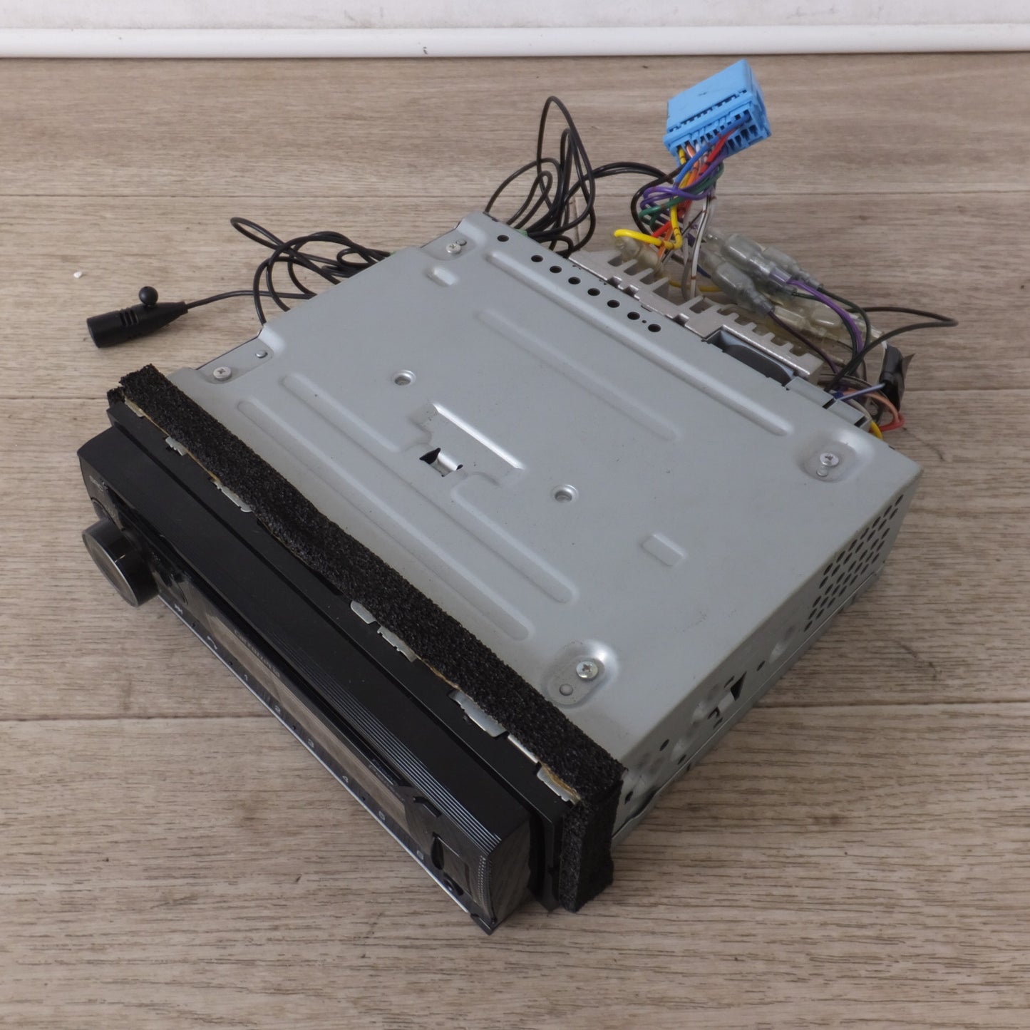 [送料無料] ★カロッツェリア carrozzeria オーディオメインユニット DEH-5600(19)★