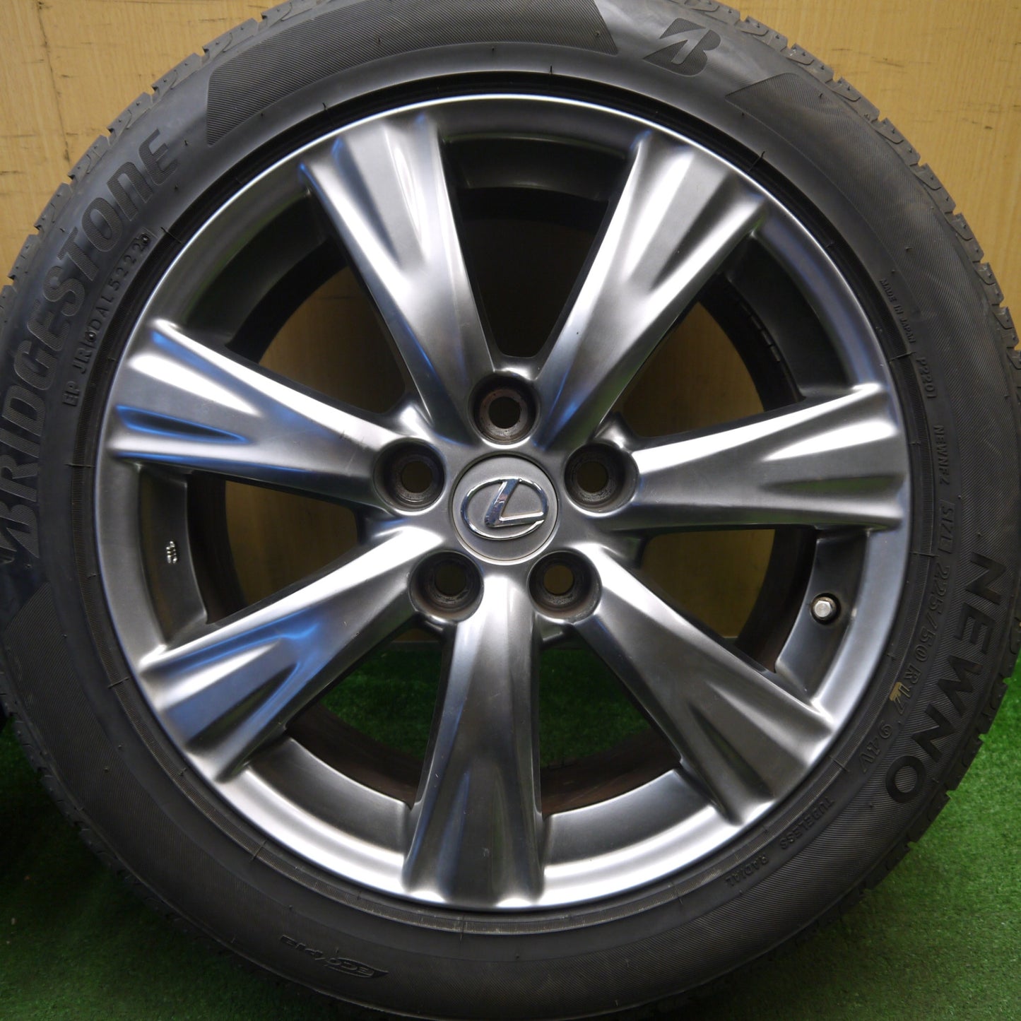 センサー付き！バリ溝！22年！8.5分★レクサス GS 純正 225/50R17 ブリヂストン NEWNO ニューノ 17インチ PCD114.3/5H★6031804Hノ