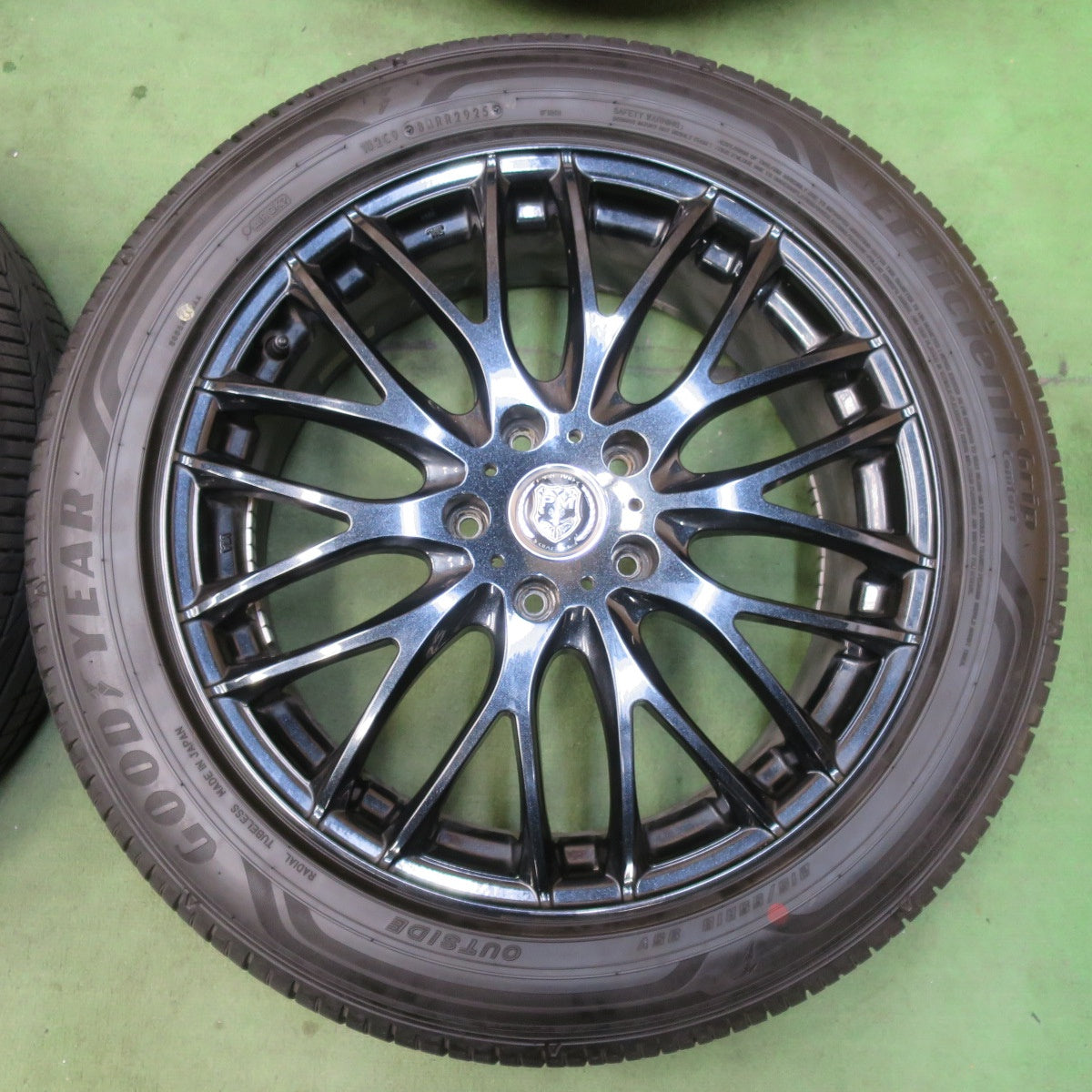 バリ溝！25年！キレイ！ほぼ10分★215/55R18 グッドイヤー EfficientGrip Comfort PREMIX GRAPPA プレミックス グラッパ 18インチ PCD114.3/5H★6011002イノ