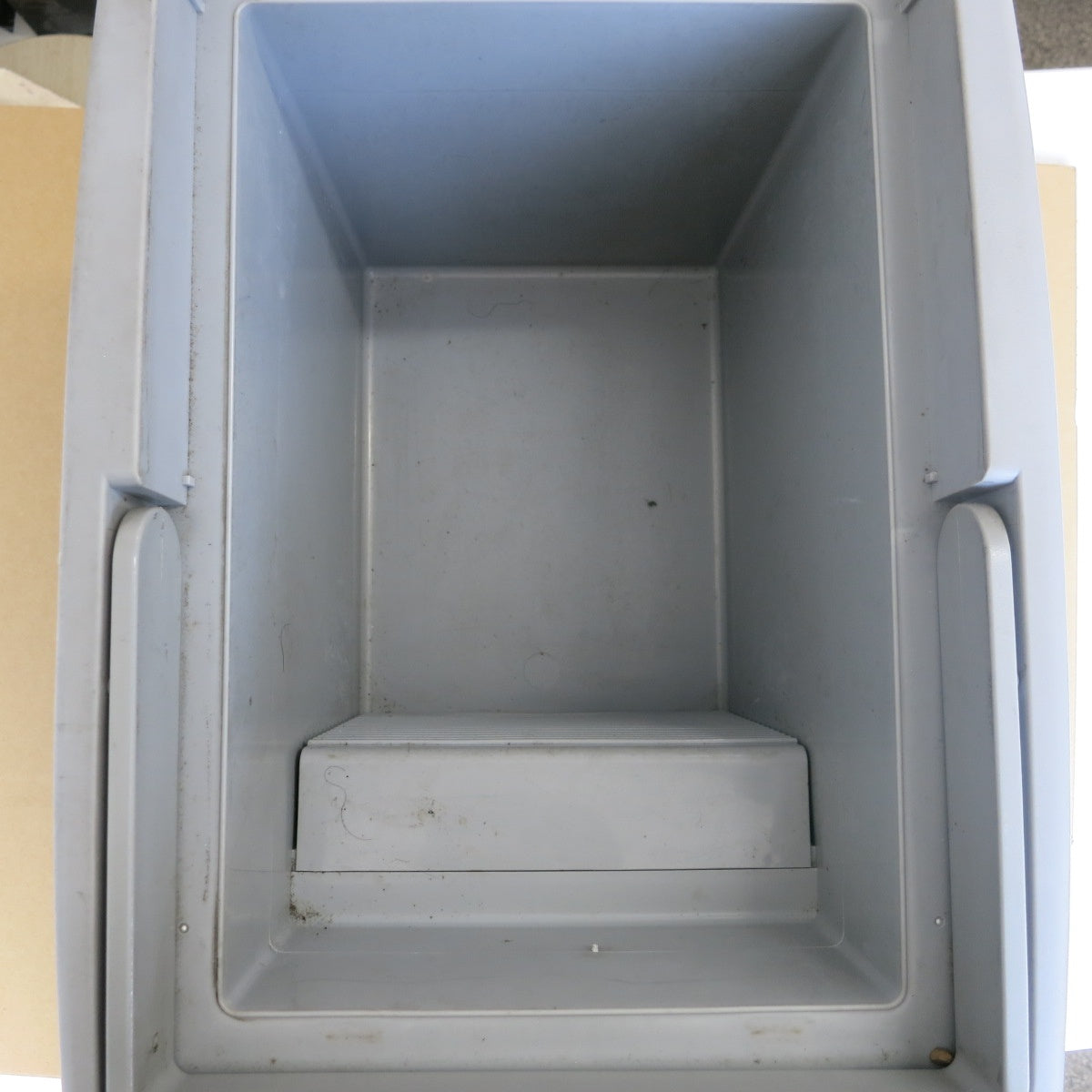 [送料無料] ◆Pa-man パーマン 車載 用 冷温蔵庫 TC14FL 14L DC12/24V ポータブル 冷蔵庫 保温庫 本体のみ 現状品◆