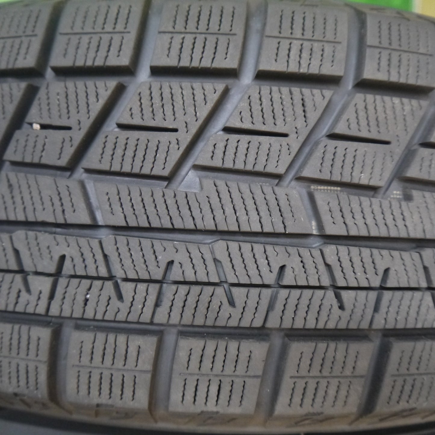 バリ溝！23年！9.5分★スタッドレス 195/65R15 ヨコハマ アイスガード iG60 Exsteer エクスター 15インチ PCD114.3/5H★6030201Hス