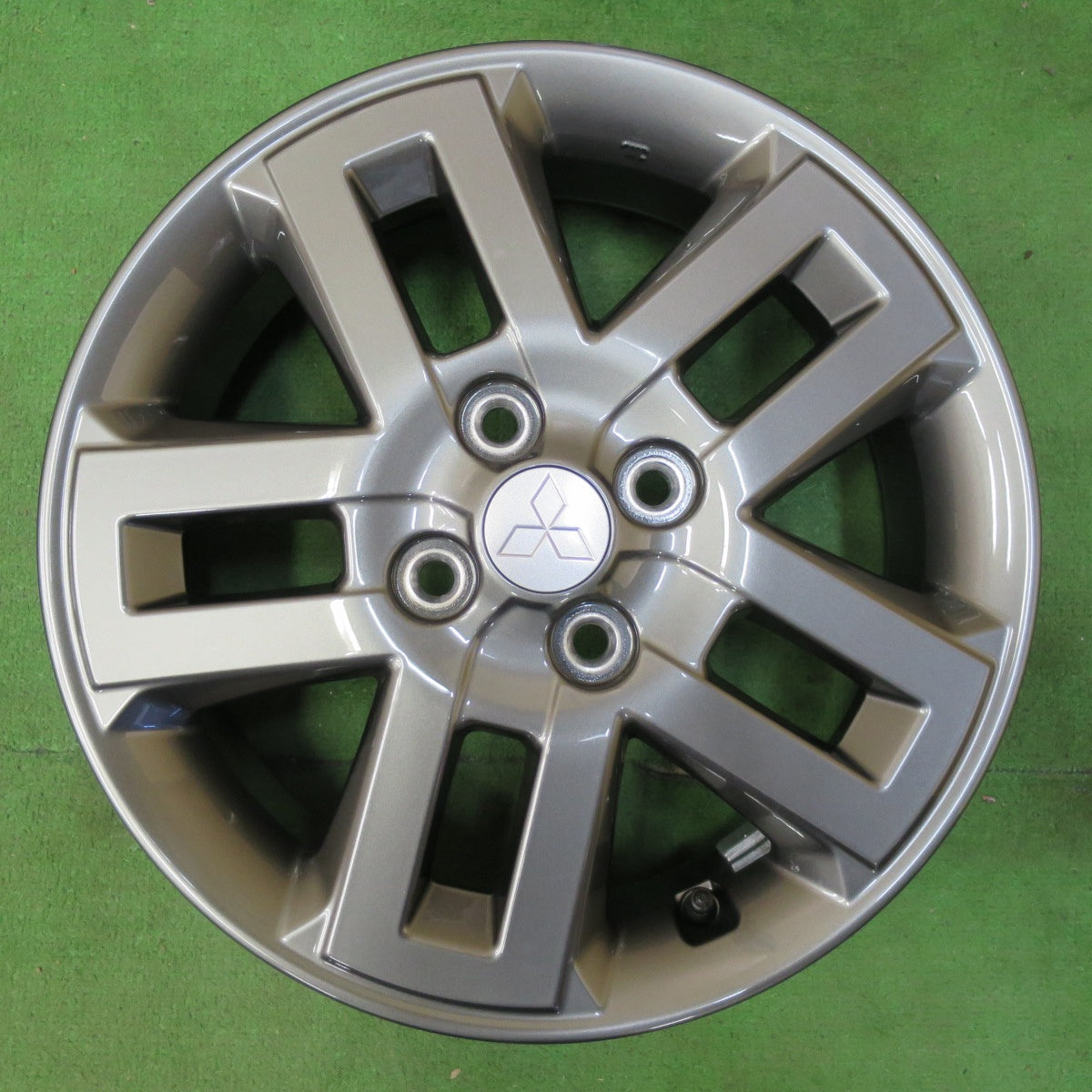 送料無料] 新車外し☆三菱 デリカ ミニ 純正 ホイール 15インチ 15×4.5