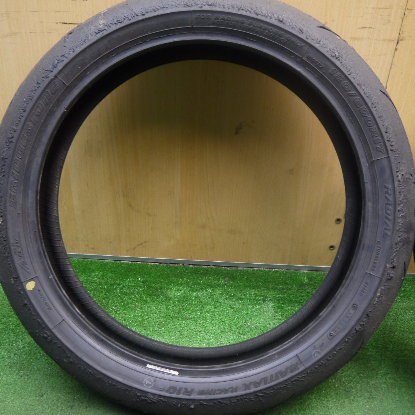 前後2本セット★バイク タイヤ 120/600R17 150/60R17 ブリヂストン バトラックス レーシング R10 ダンロップ スポーツマックス α-13 SP レース 17インチ★5092205Hノタ