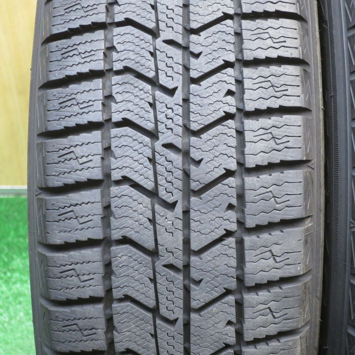 バリ溝！24年！9.5分以上★スタッドレス 155/65R14 トーヨー オブザーブ GIZ3 スチール ホイール 14インチ PCD100 114.3/4H マルチ★6051910NJス