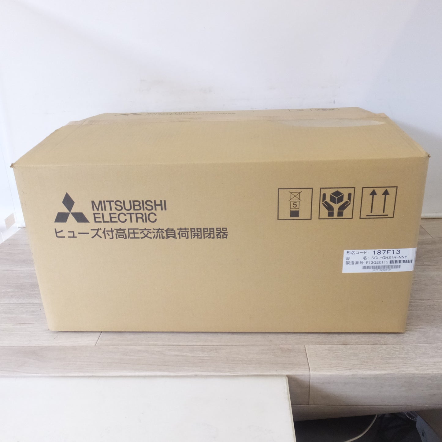 ●複数在庫有●[送料無料] 未使用★三菱 MITSUBISHI 負荷開閉器 断路器 SCL-GHS1R-NNY　3.6/7.2kV 200A　限流ヒューズ T50A(CL-LB)★