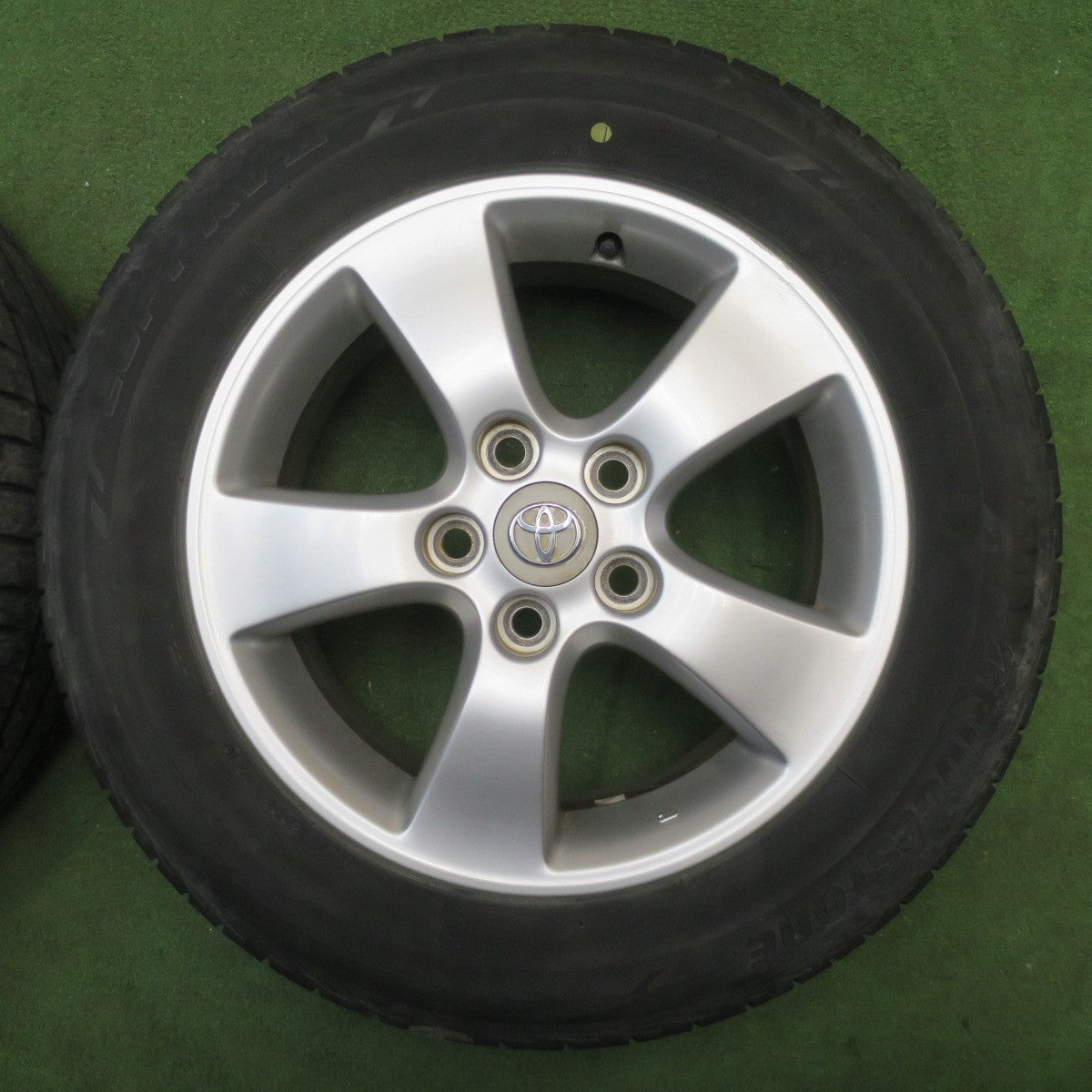バリ溝！9分★トヨタ 30系 エスティマ 純正 215/60R16 ブリヂストン LUFT RV2 16インチ PCD114.3/5H★6032408NJノ