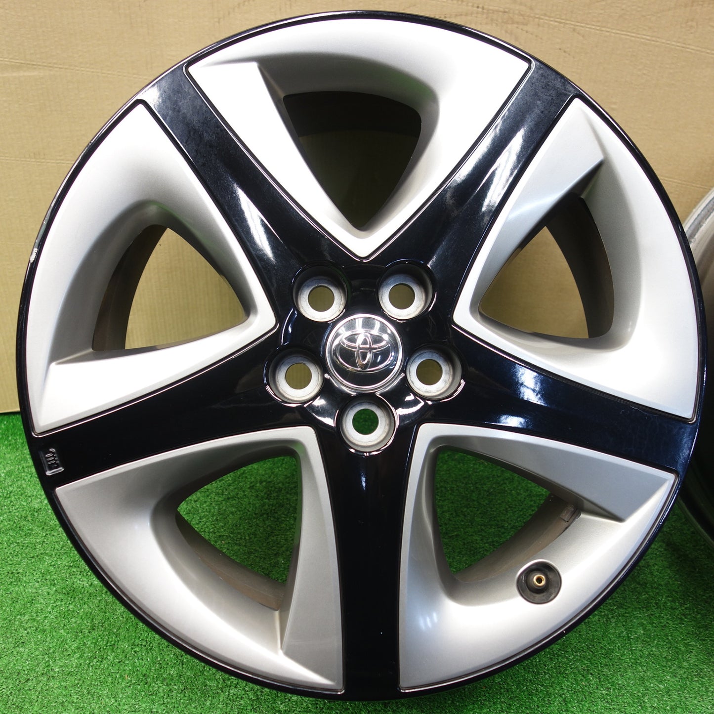 4本価格★トヨタ 50系 プリウス ツーリング 純正 ホイール 17インチ 17×7J PCD100/5H★5120301KTホ