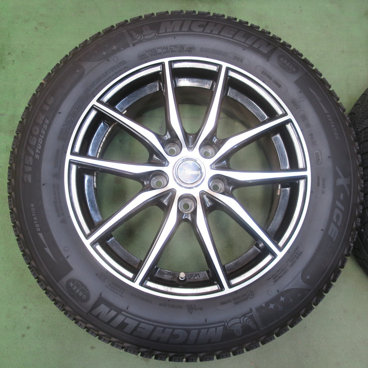 バリ溝！9.5分★スタッドレス 215/60R16 ミシュラン X-ICE XI3 G.speed Gスピード 16インチ PCD114.3/5H★6060605イス