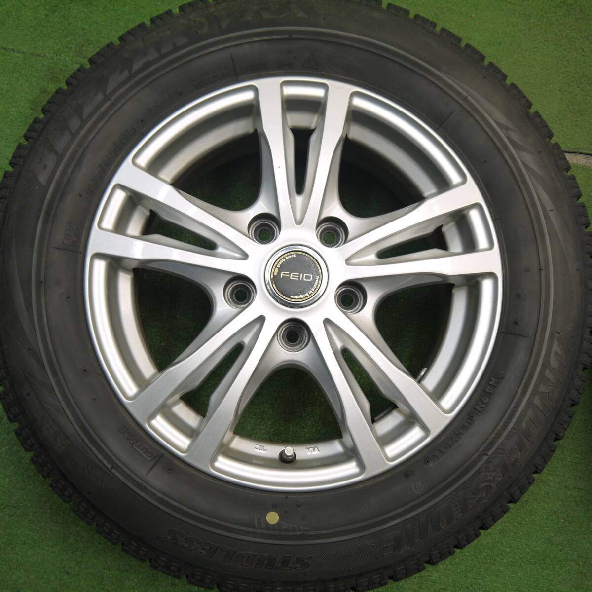 キレイ★スタッドレス 195/65R15 ブリヂストン ブリザック VRX FEID フェイド 15インチ PCD114.3/5H★5031801Hス