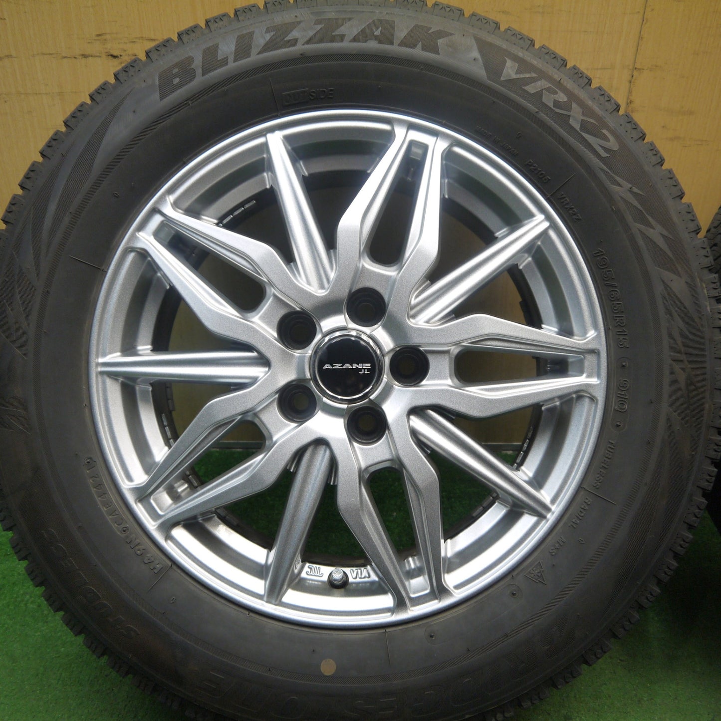 キレイ！21年★プリウス 等 195/65R15 スタッドレス ブリヂストン ブリザック VRX2 AZANE JL アザーネ 15インチ PCD100/5H★5072206Hス