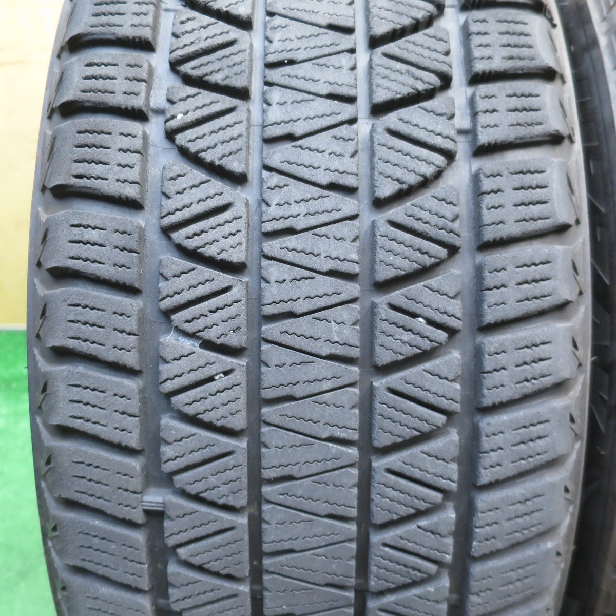 センサー付！バリ溝！キレイ！8.5分◎レクサス RX Fスポーツ 純正 235/55R20 スタッドレス ブリヂストン ブリザック DM-V3 20インチ PCD114.3/5H◎6090903NJス